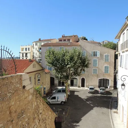 Studio Vieil Plage Apartment *